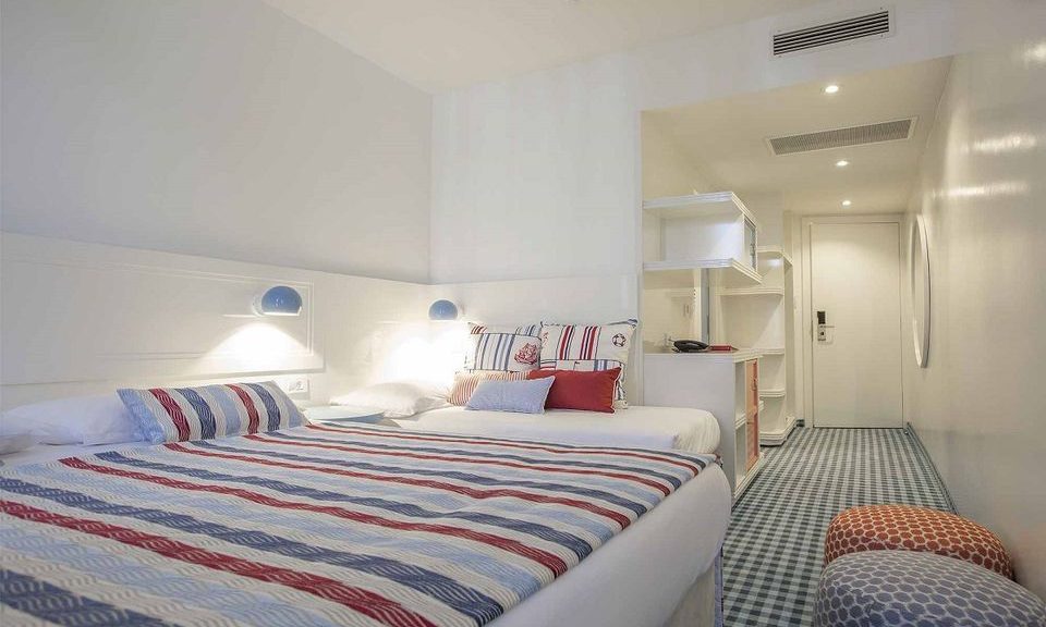 Doppelzimmer + 1, 22 m² Parkseite-1