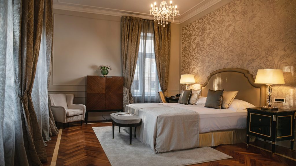 Doppelzimmer 25 m2 Parkseite_0