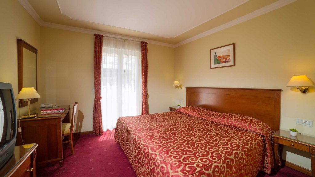 Standard Dvokrevetna Soba 22 m² Pogled Dvorište/Vrt-1