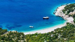 Special Day Trip – Exclusive private yacht charter-14