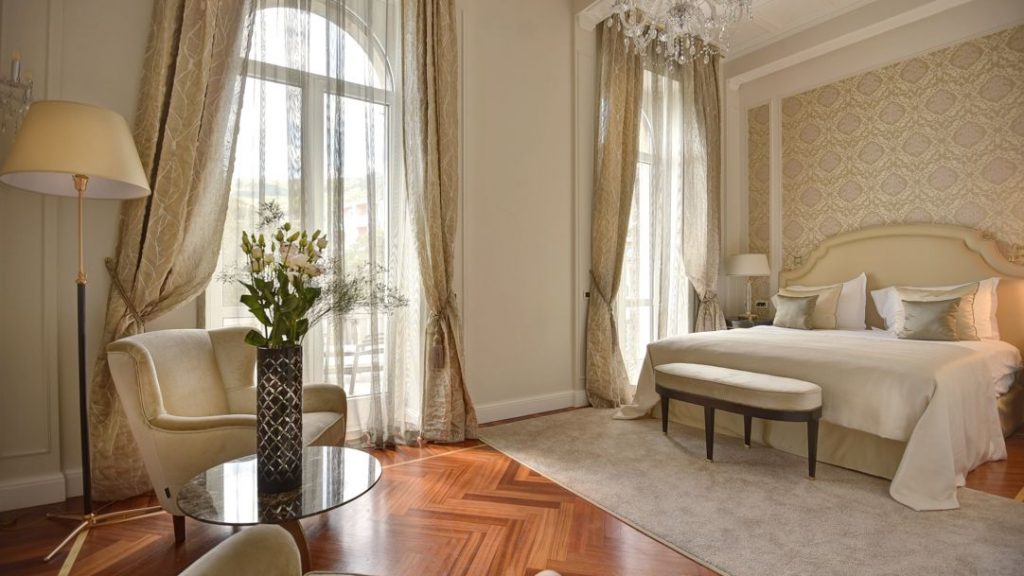 Sissi & Franz Joseph Suite 60 m² Sea View and Balcony_1